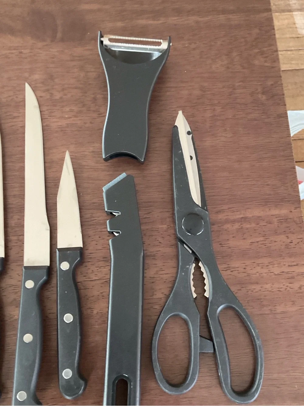 Kitchen Knofe and Tool 7 Piece Set New
